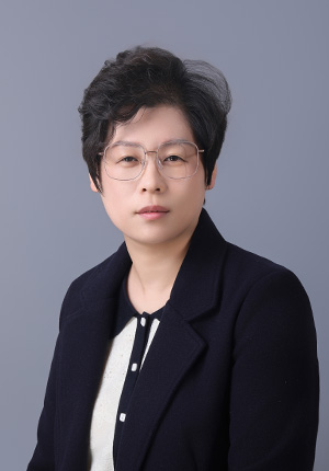 ʦ